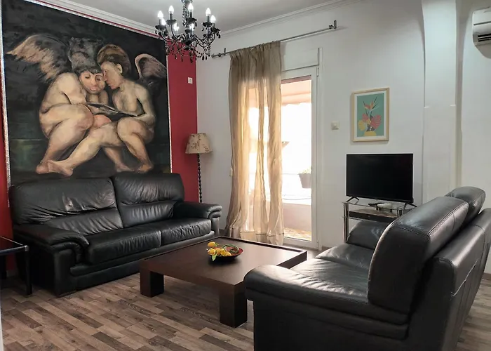 Stunning Apartment In The Heart Of Athens